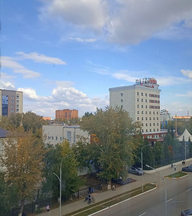 Квартира 4х комнатная, центр, ЦУМ, продам.