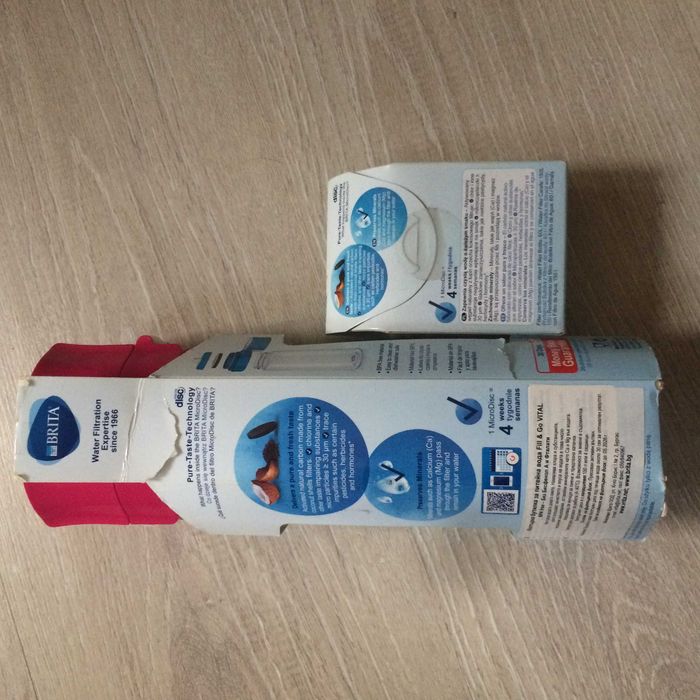 Филтрираща бутилка и филтрни дискове микродиск BRITA.