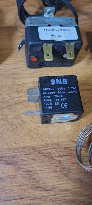 Термостат Терморегулятор