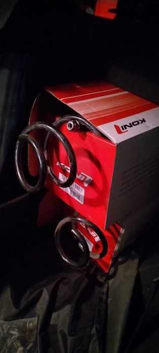 Set 4 amortizoare cu arcuri fata spate Duster OEM