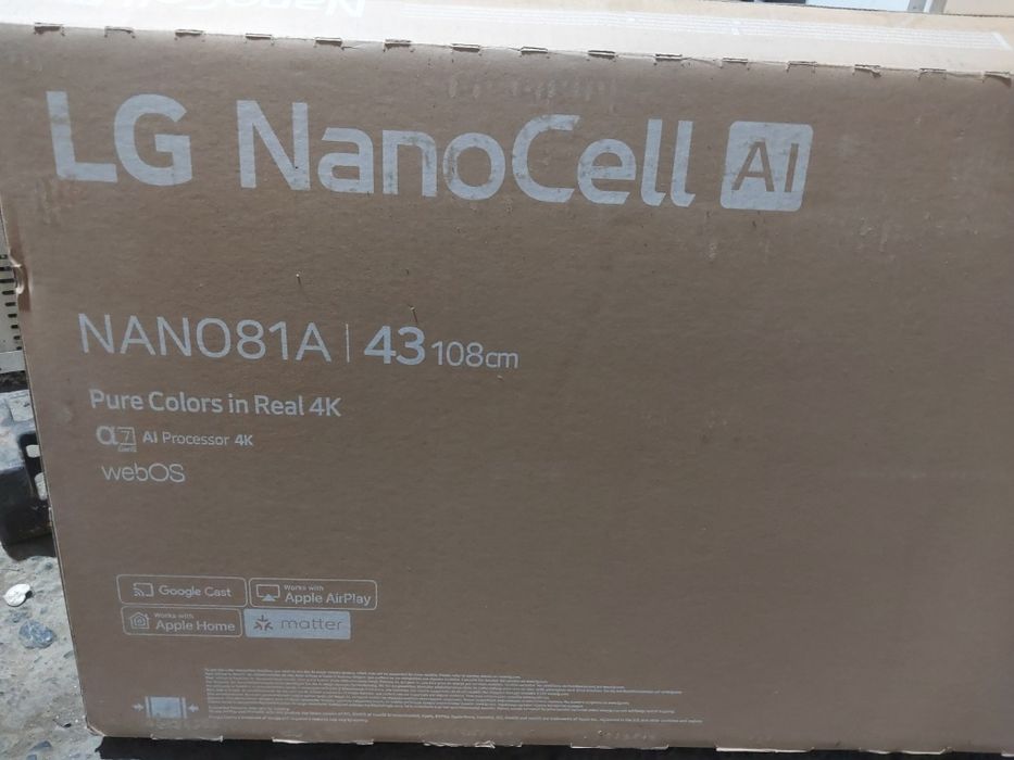 LG televizor.43li