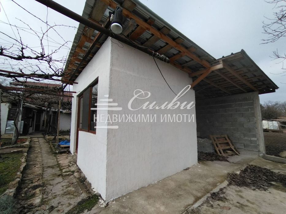 Продава се Къща в с. Златна нива, Област Шумен - 80 кв.м за 631 €/кв.м - Снимка #4