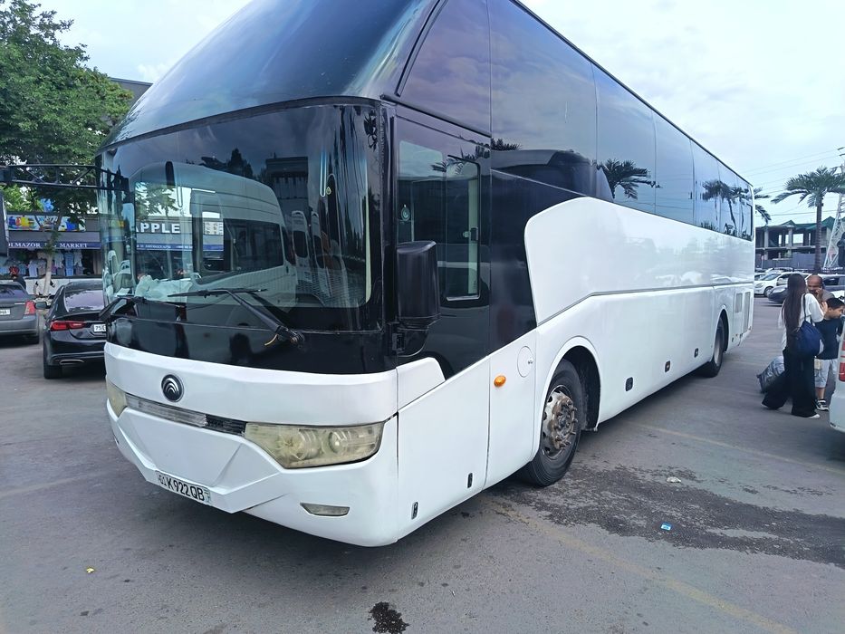 Yutong avtobus sotiladi