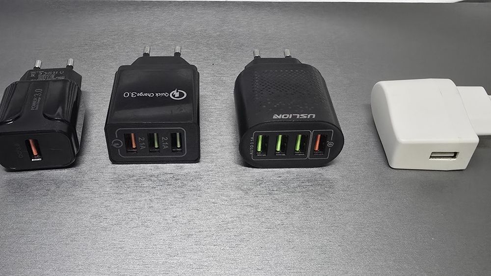 Incarcator telefon set de 4 bucati