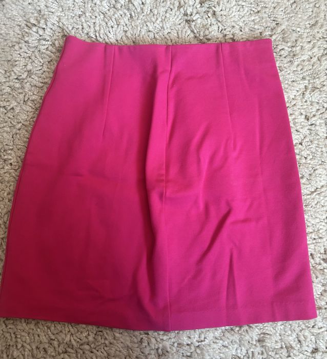 Розова пола Stradivarius