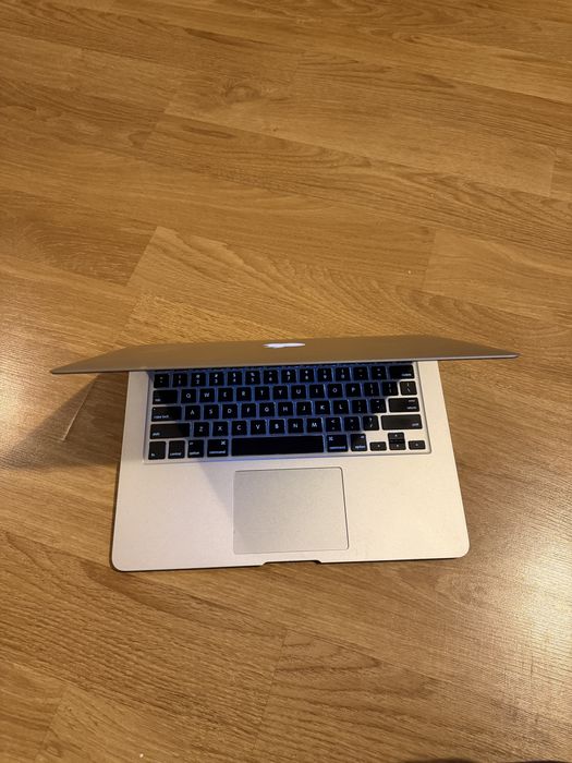 MacBook Air (13-inch, Early 2015) Processor 1,6 GHz Dual-Core Intel Core i5