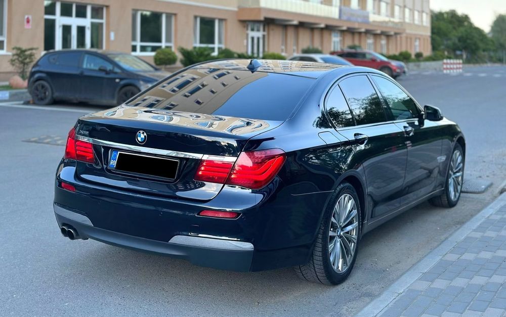BMW 730 2014 Facelift 3.0 IMPECABIL