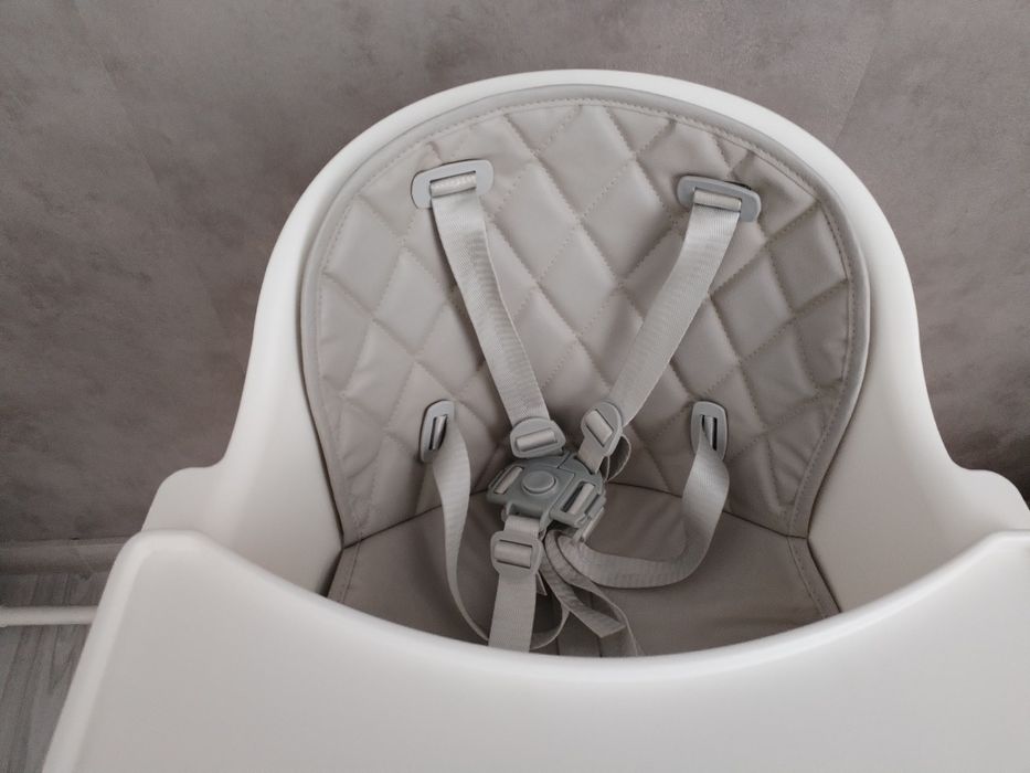 Детски стол за хранене