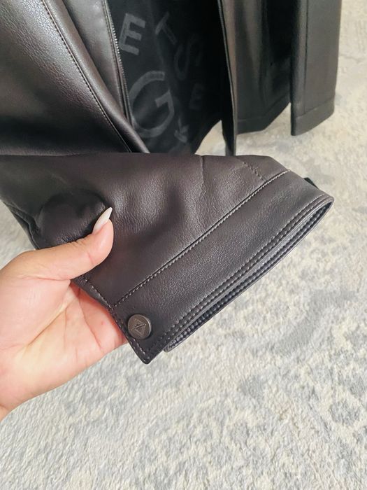 Куртка кожанная 40000