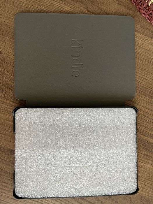 Калъф за Kindle 2019