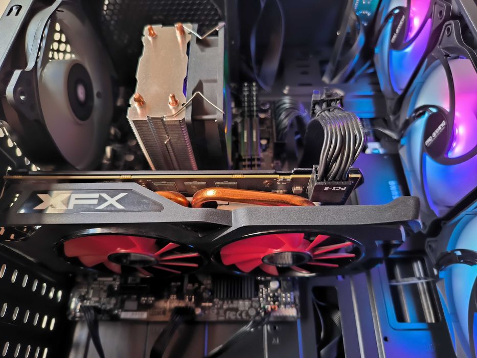 Unitate PC Gaming i7 8700 4.6Ghz/16GB DDR4/RX570 8GB/SSD 500GB GTA V