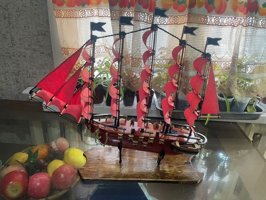 Корабль ручной работы