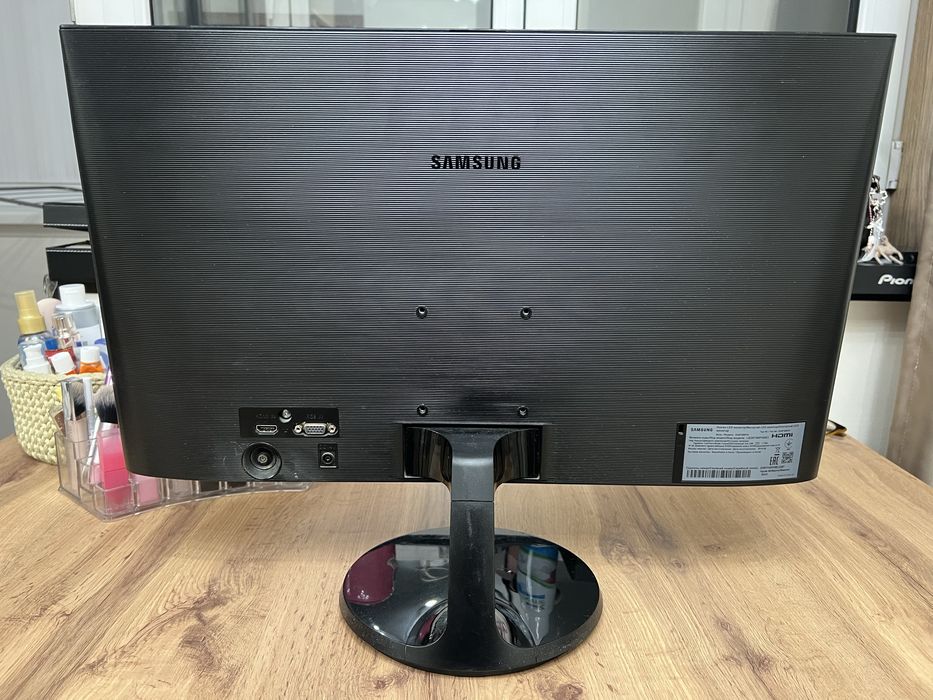 Монитор Samsung Full HD - 75Hz - 23”5