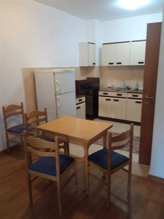 Дава се под наем Двустаен апартамент в Бургас, Лазур - 55 кв.м за 239.7 € - Снимка #3