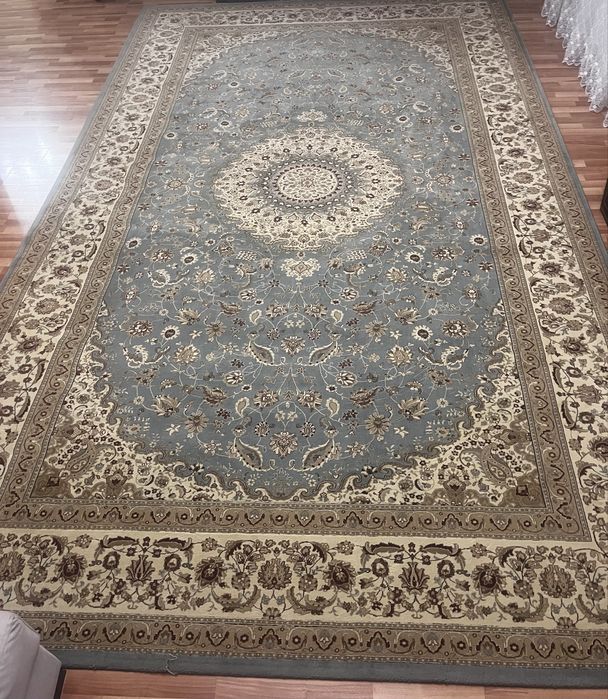 Ковер очень плотный