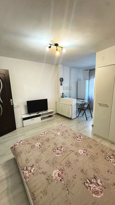 Garsoniera de inchiriat zona Lapus Arges