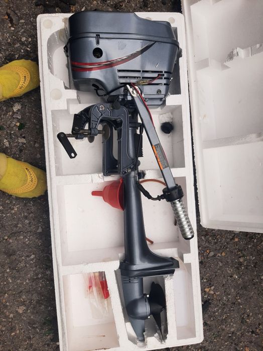 Мотор на лотку ханкай