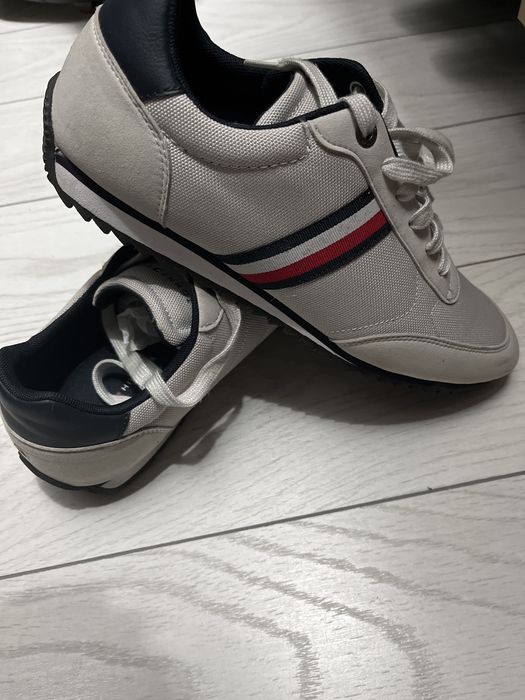 Tommy Hilfiger Marimea 44