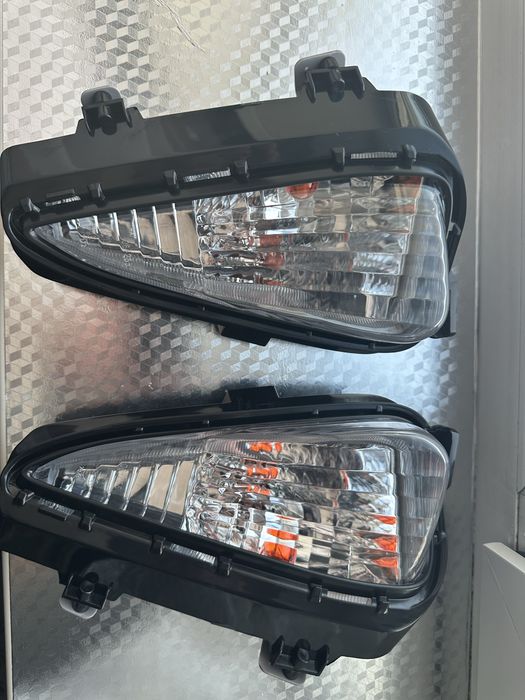 Продам поворотник камри 55