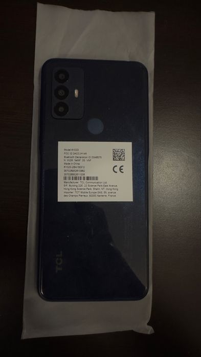 TCL 305 + БОНУС безжични слушалки TTEC