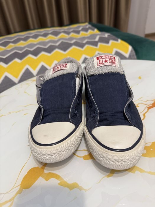 Converse - marimea 41.5 (26.5 cm) - stare foarte buna