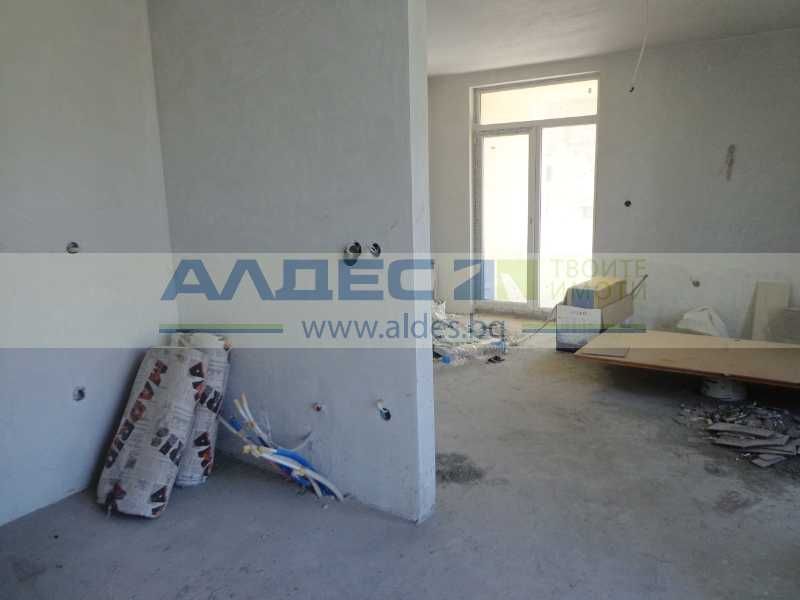 Тухлен двустаен ап. в Павлово до бул. Цар Борис III !