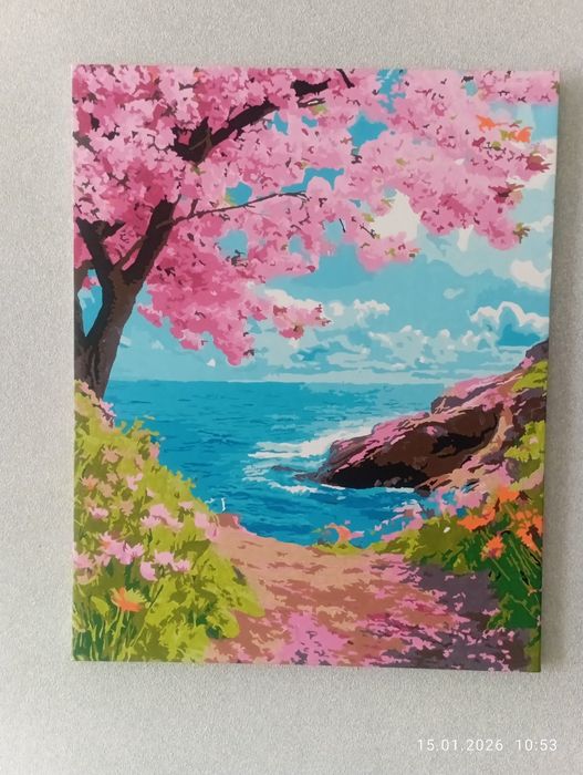 Продам картину "Прекрасная сакура и море""