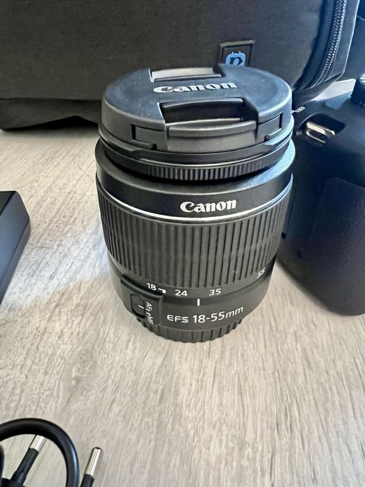 Canon EOS 4000D kit complet – ca nou + accesorii