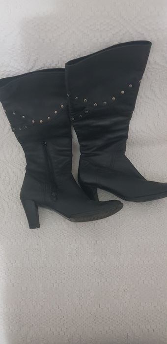 Дамски ботуши от естествена кожа