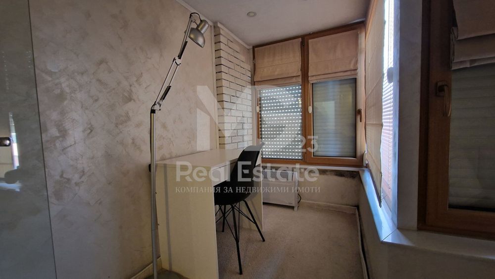 Продава се Тристаен апартамент в Пловдив, Кършияка - 120 кв.м за 2834 €/кв.м - Снимка #11