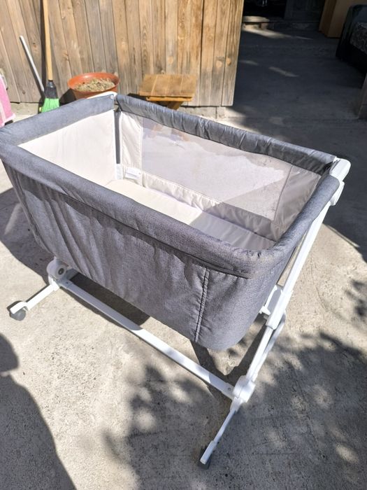 Продам детскую кроватку