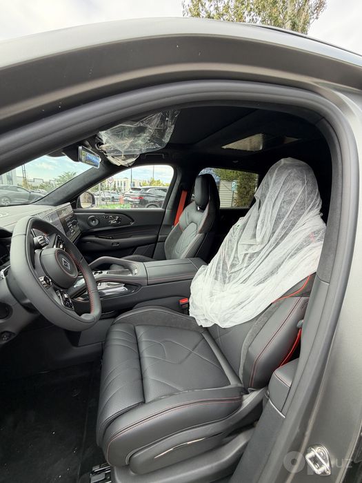 Zeekr 8x shadow edition. AWD 1401 л.с. Perechislenya qisa bo’ladi.