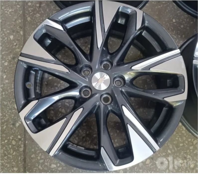 R17 Treker 2 Premier Diska