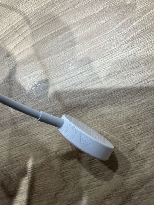 Магнитно зарядно за Apple Watch