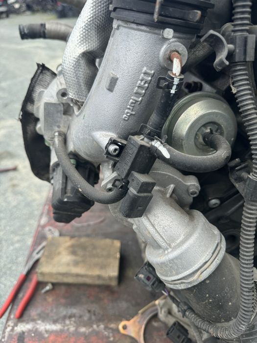 Двигател 2.0 ТФСИ с код CCZ