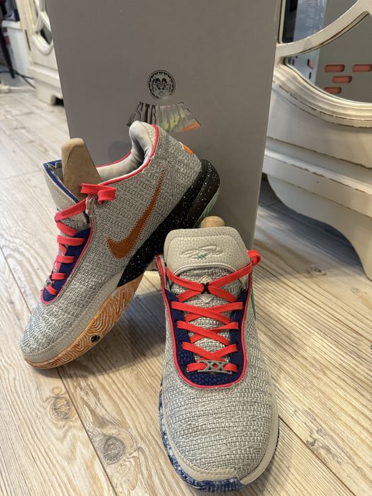 Pantofi sport baschet Nike Lebron Xx stare excelenta grip excelent