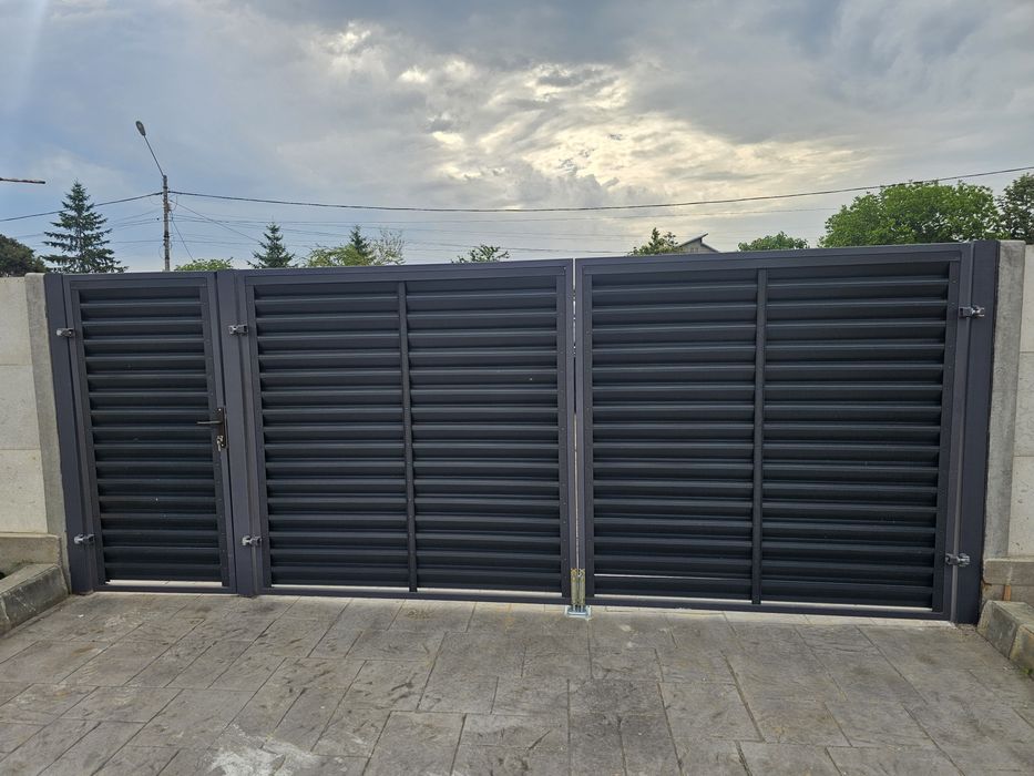 Confecții metalice personalizate: Garduri, porți și structuri din fier forjat, Garduri,porți tip jaluzele