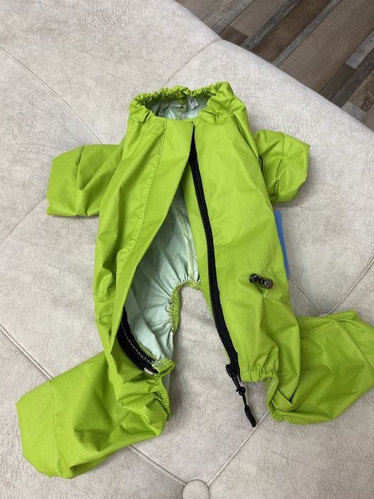 Одежда для собаки дождевик