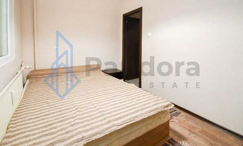 Двустаен апартамент под наем в кв. Младост 1