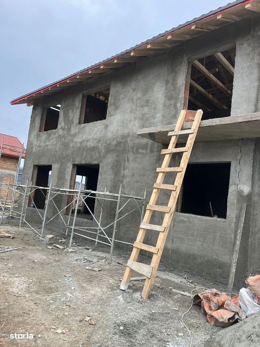 Casă de vânzare in Sanpetru -construită corect, gândită pentru familie