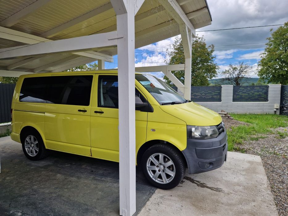 Vând Volkswagen T5