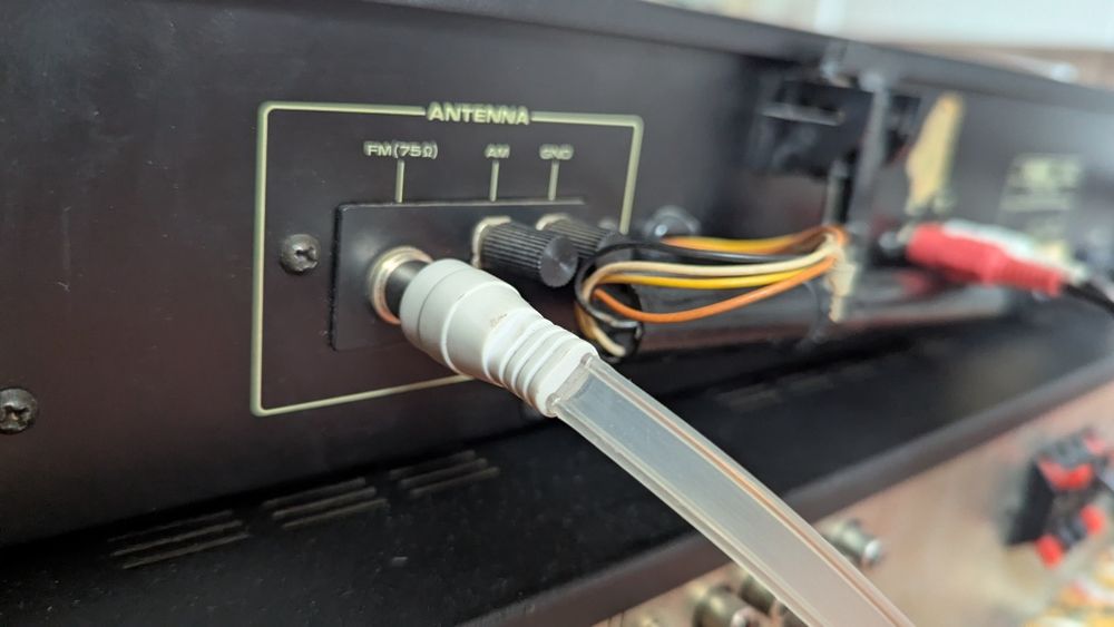 Tuner Fisher FM-660