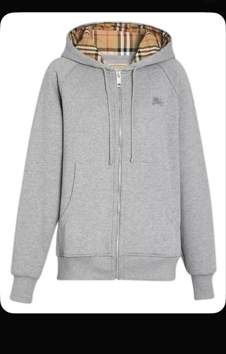 Зипка Burberry серого цвета
