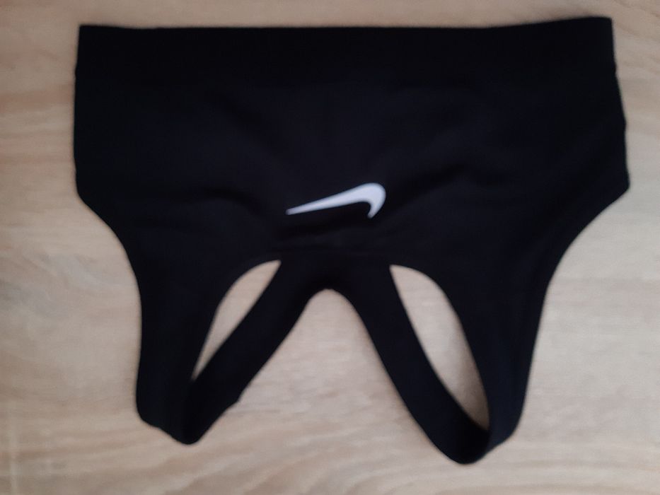 Nike Спортен сутиен и бюстие