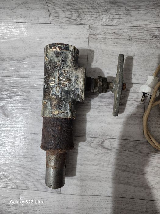 Водяные советские краны на 50