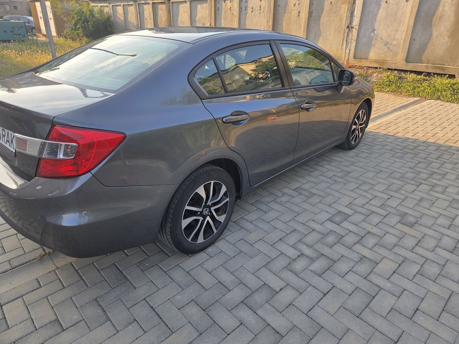 HONDA Civic 2015 — imagine 3