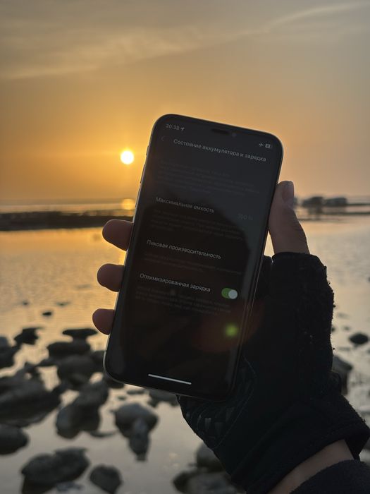 Продам iPhone X фейс все работает