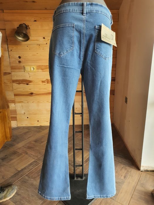 НОВО! Дамски дънки