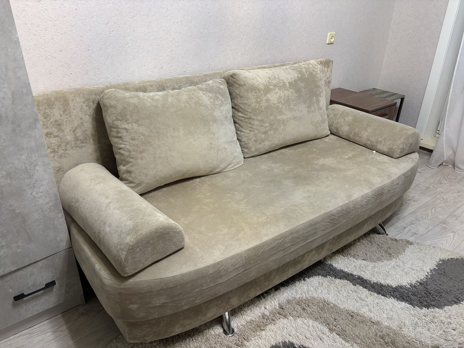 Продам диван б/у
