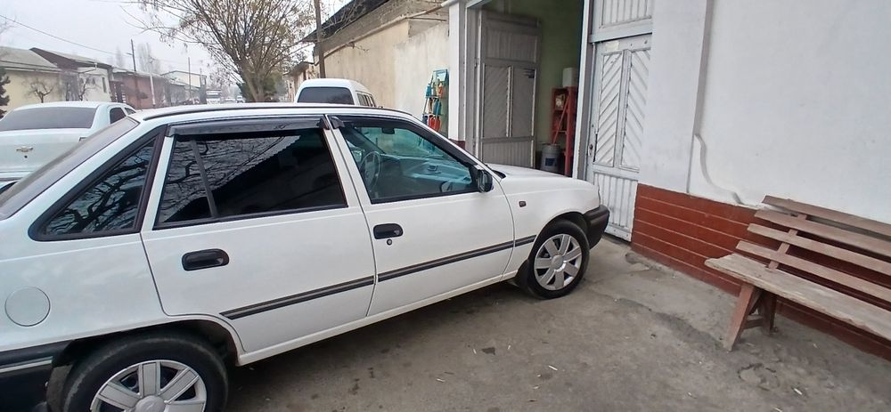 Нексия 1 зур 2004